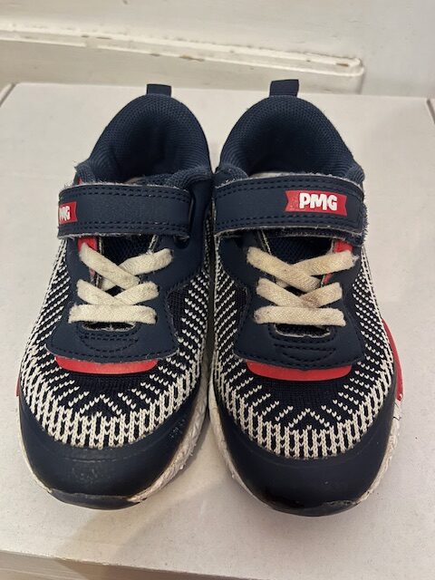 Adidasi Primigi marime 26