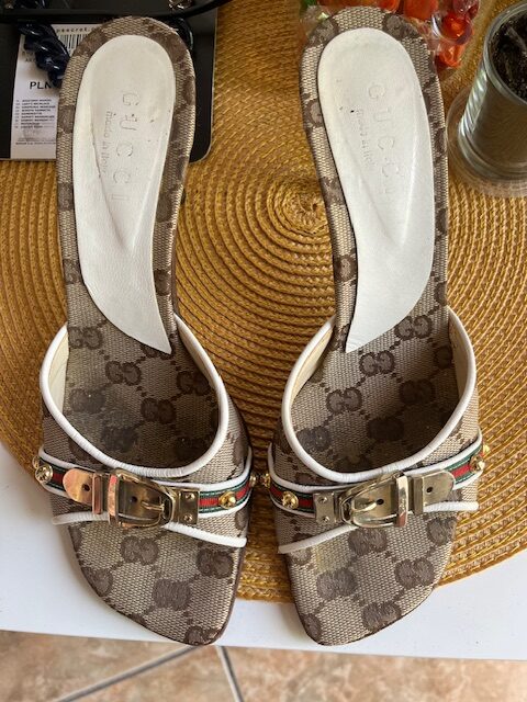 Sandale Gucci | vintique.ro