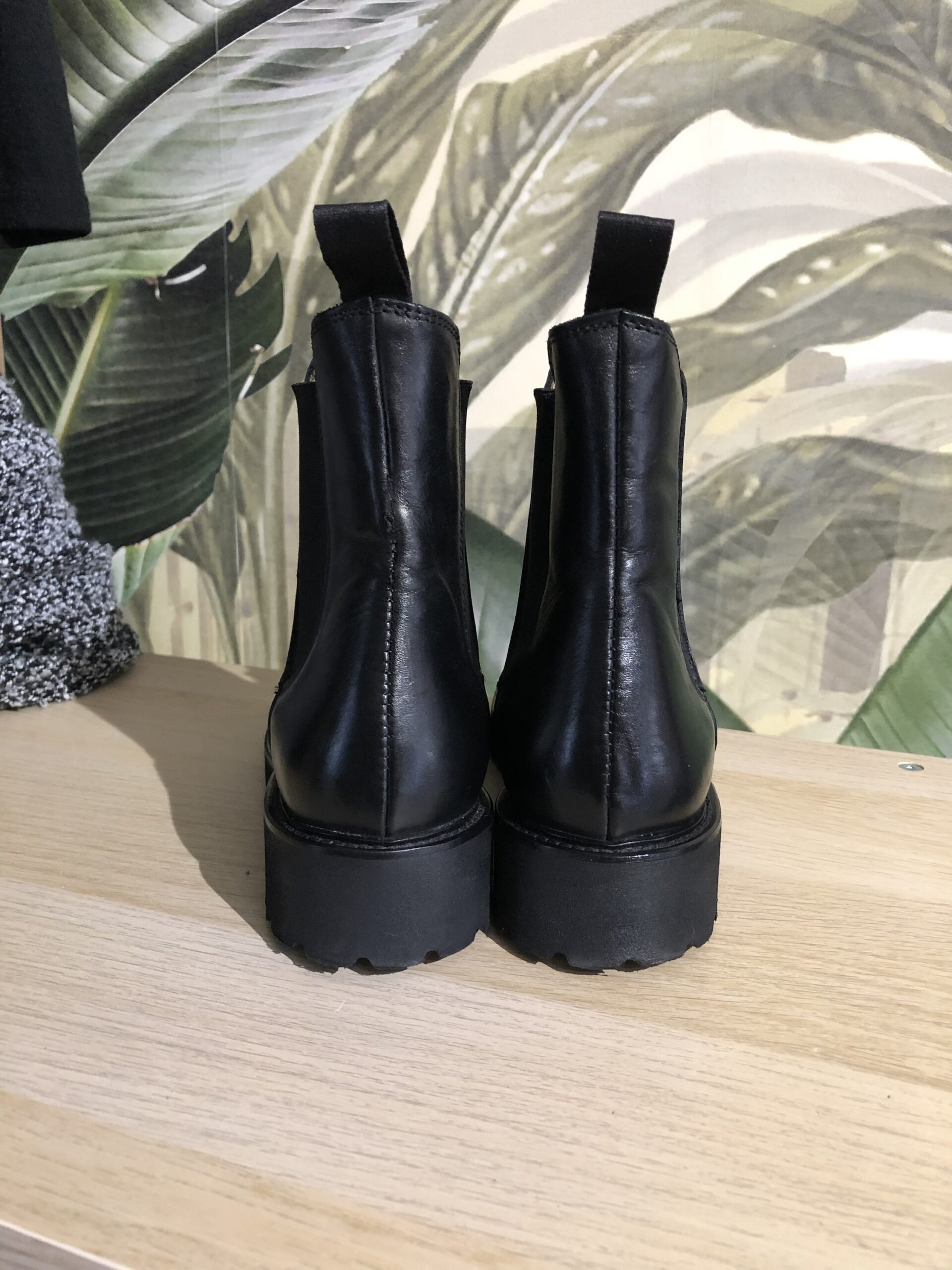 Cizme British Passport