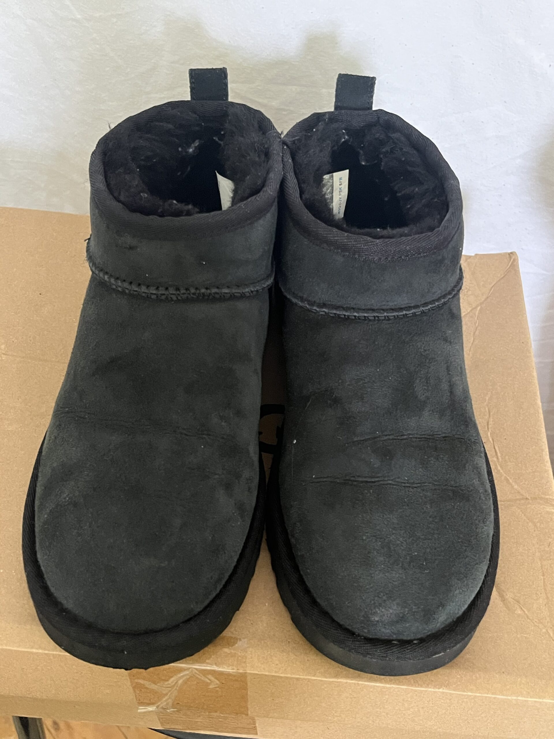 Cizme de femei UGG Classic Ultra Mini